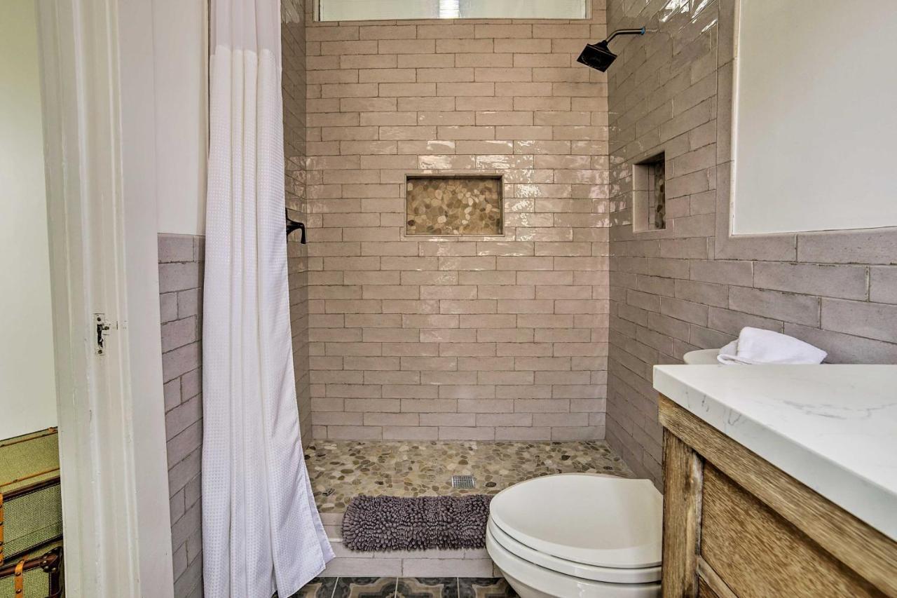 Charming Renovated Avalon Townhome, Walk To Beach! Exteriör bild