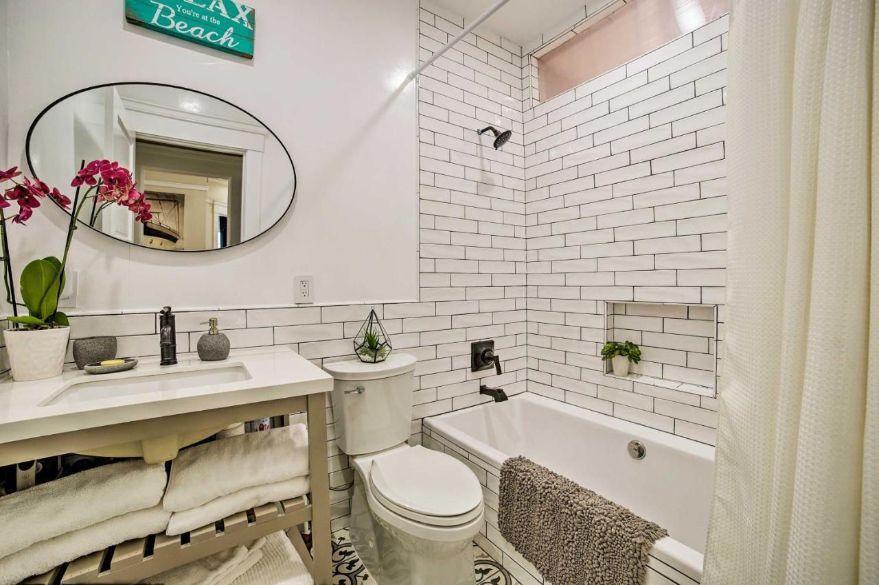 Charming Renovated Avalon Townhome, Walk To Beach! Exteriör bild
