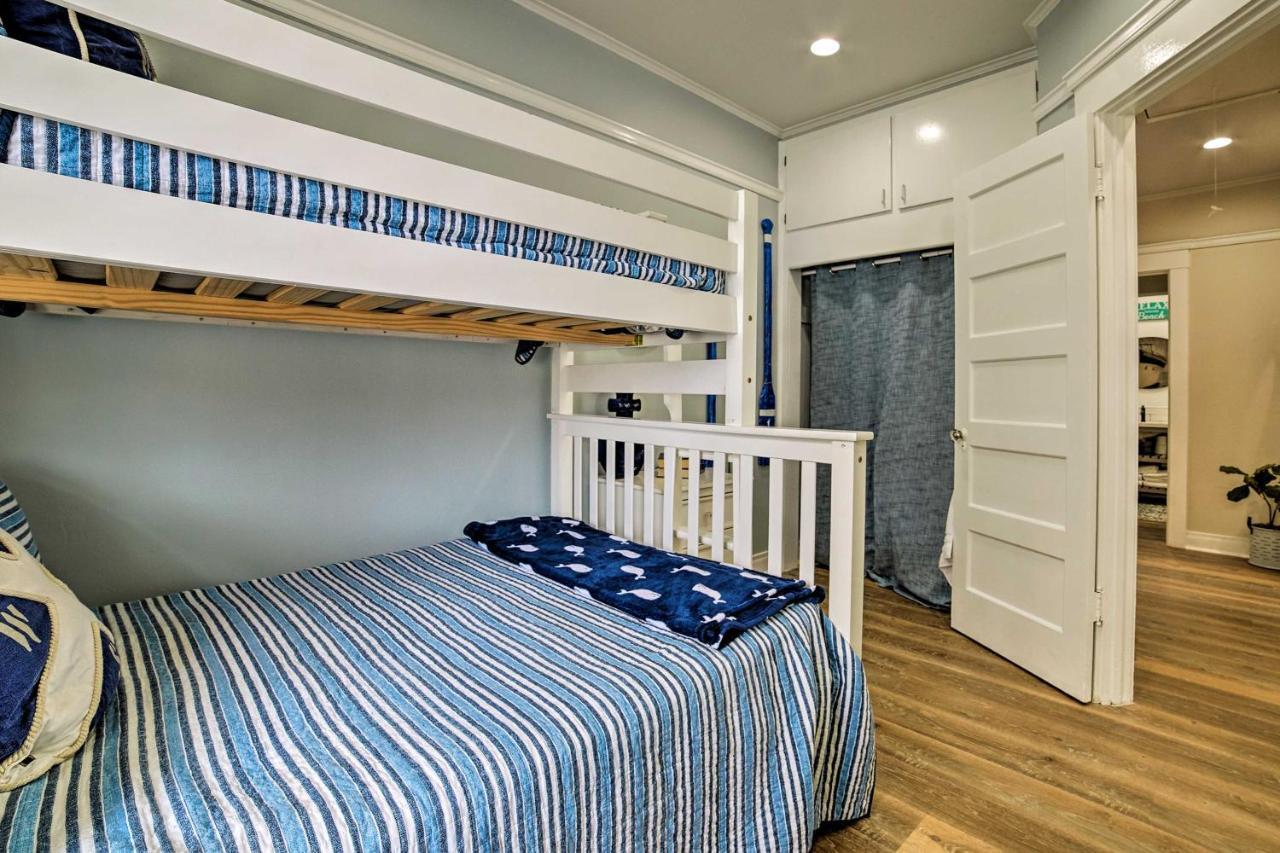 Charming Renovated Avalon Townhome, Walk To Beach! Exteriör bild