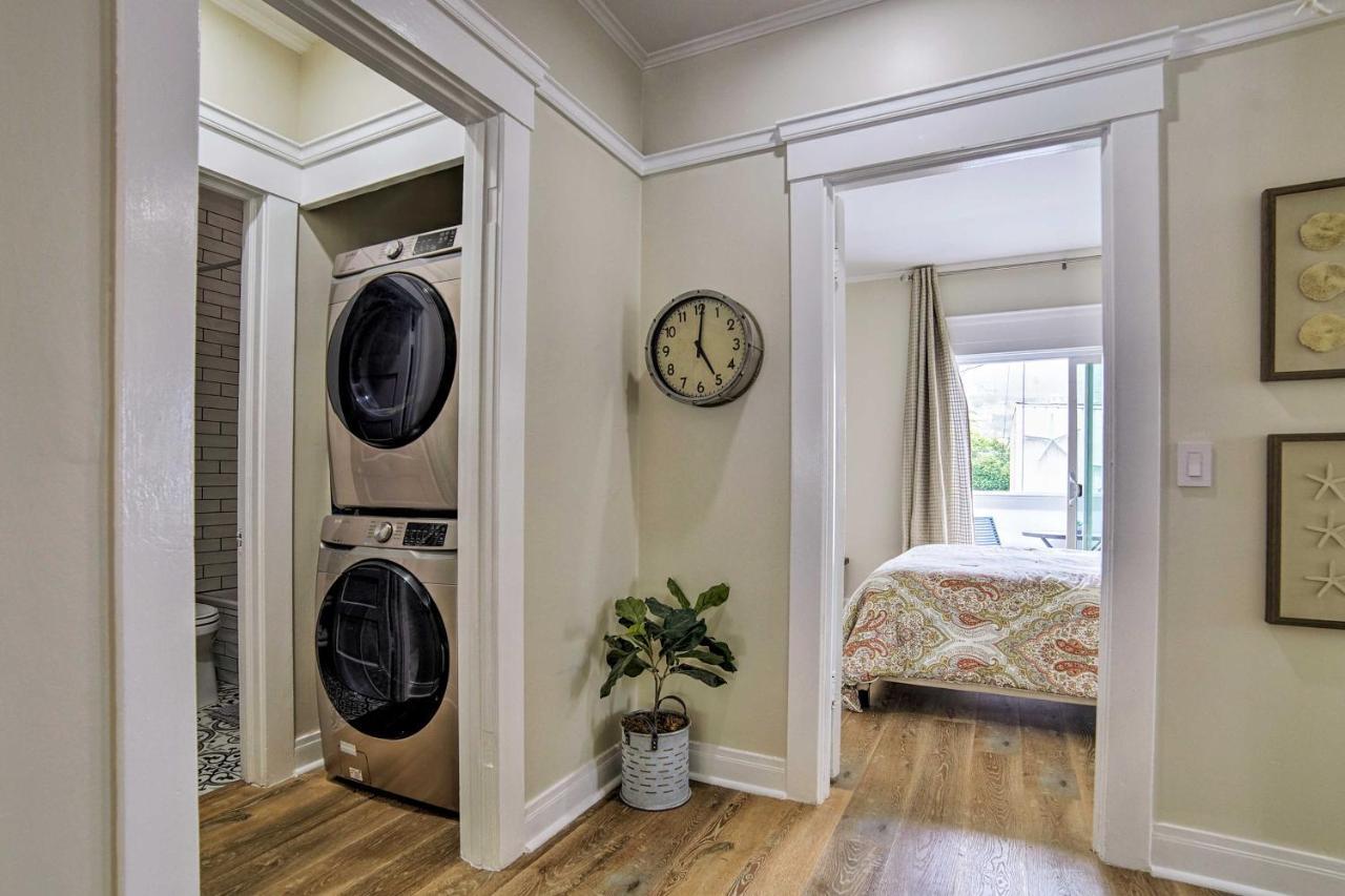 Charming Renovated Avalon Townhome, Walk To Beach! Exteriör bild